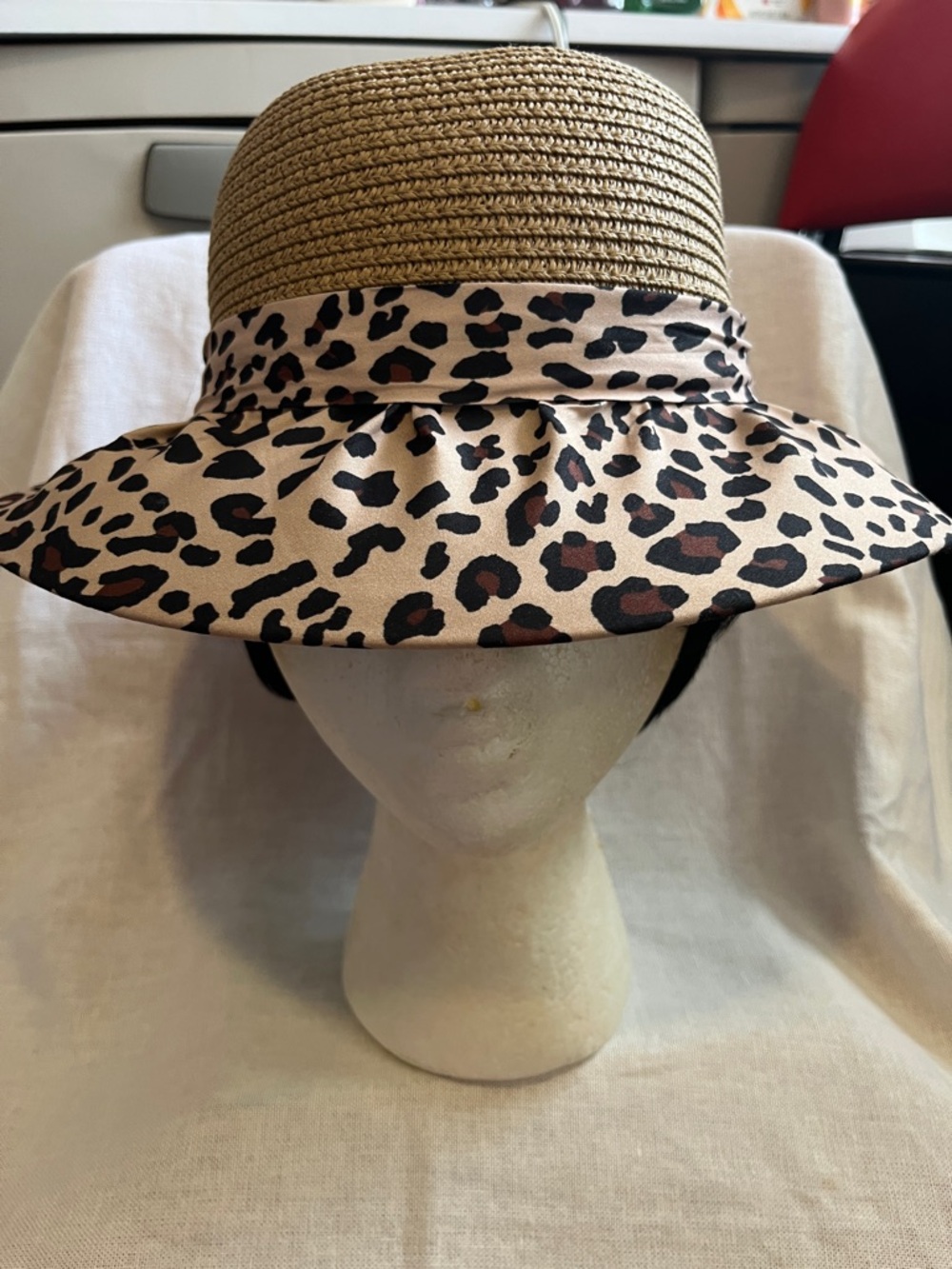 Leopard Print Brim Straw Hat - Tan and Brown